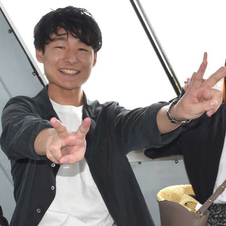 スタッフ紹介